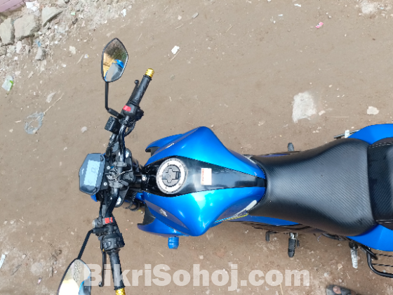 Suzuki gixxer DD Nacked